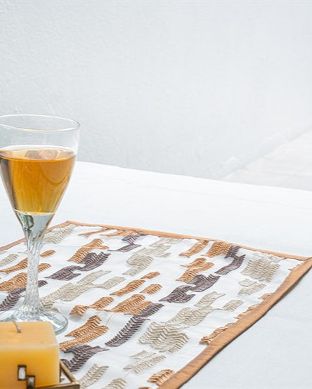 Abstract Arrows Runner