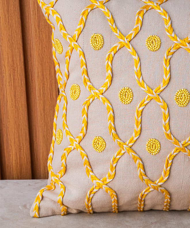 Braided Beauty Lumbar