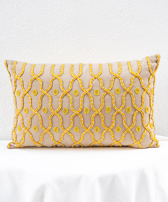 Braided Beauty Lumbar