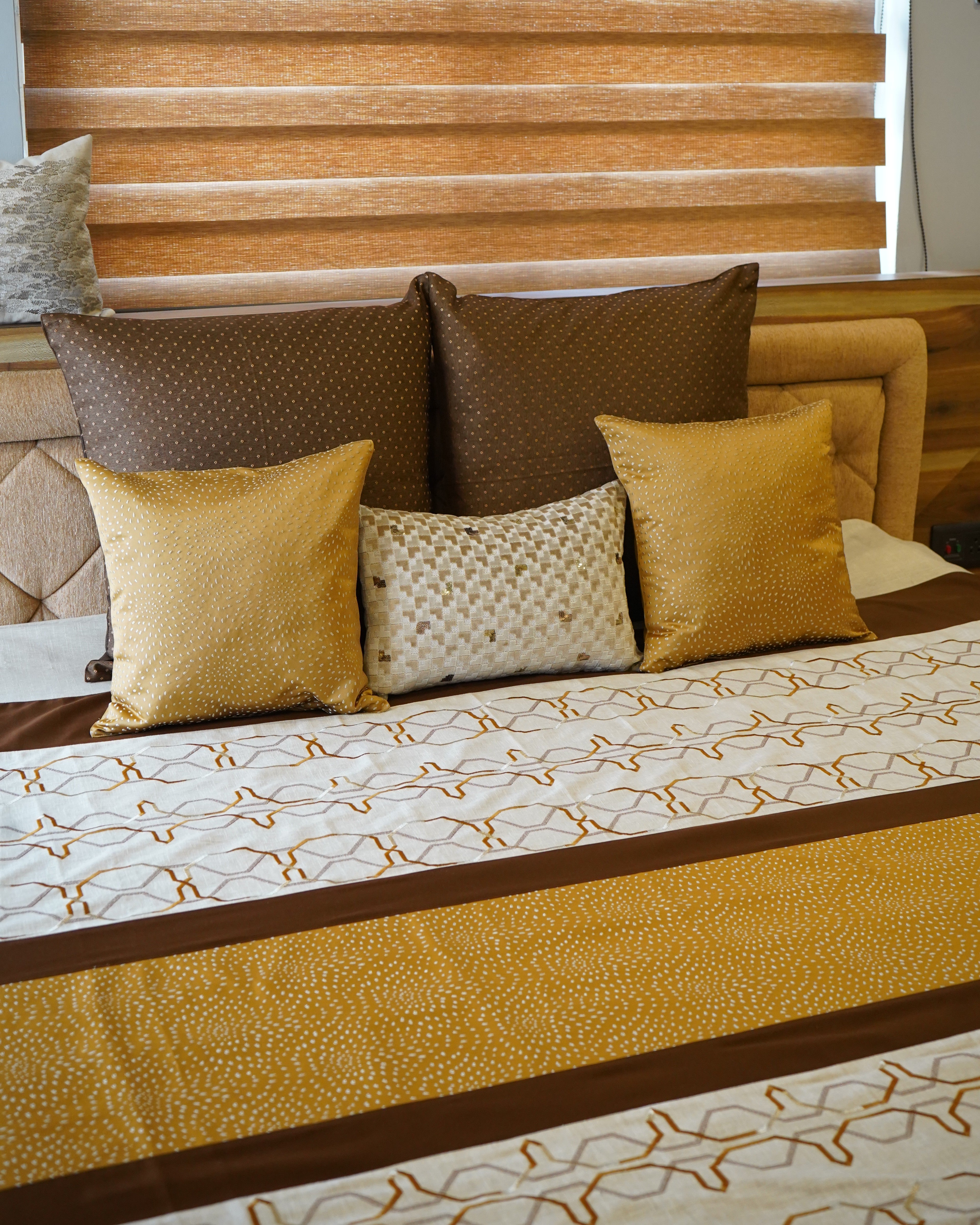 Golden Mocha Harmony Bedcover With 2 Cushions Covers