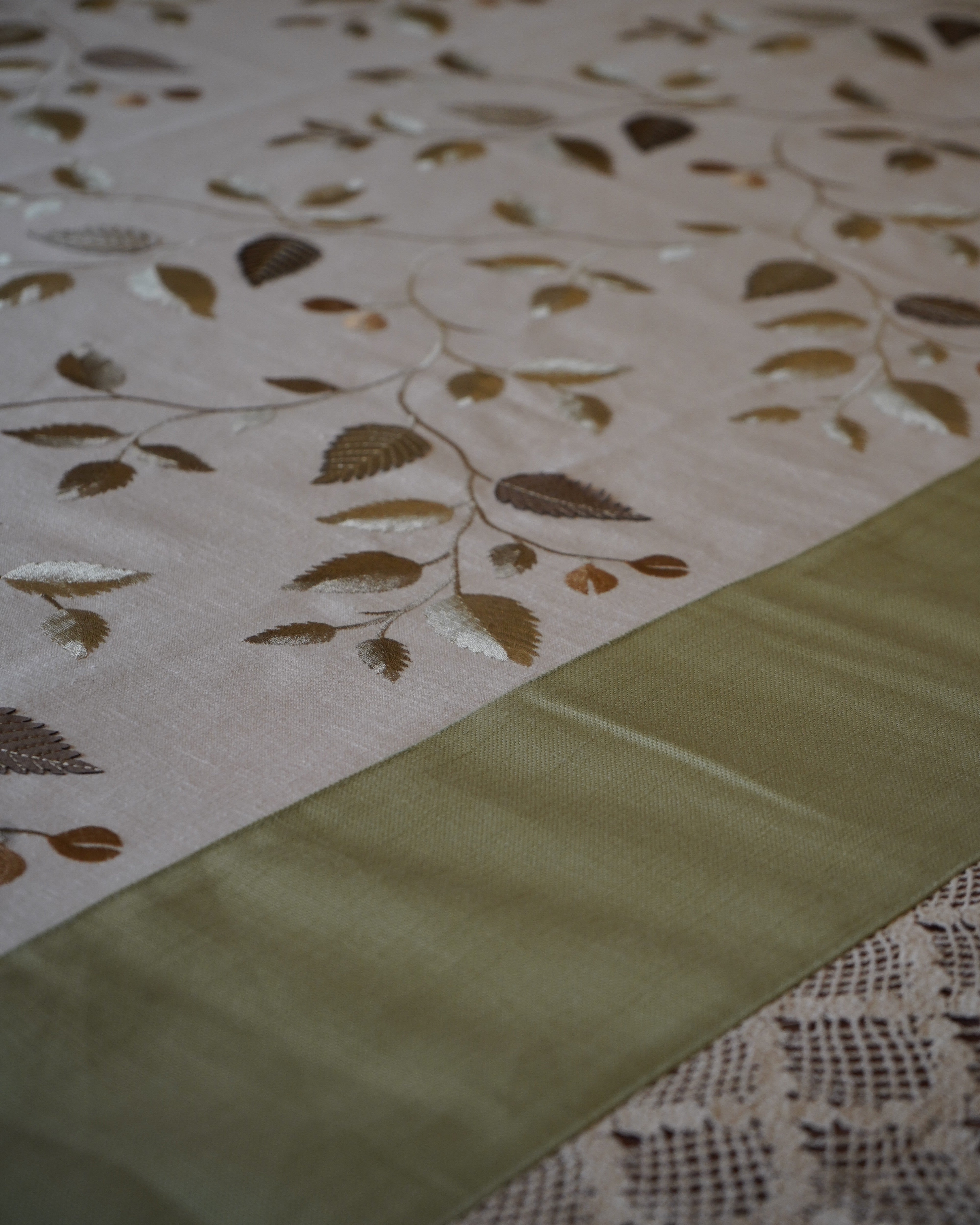 Sage Leaf Serenity Bedcover With 2 Cushion Covers