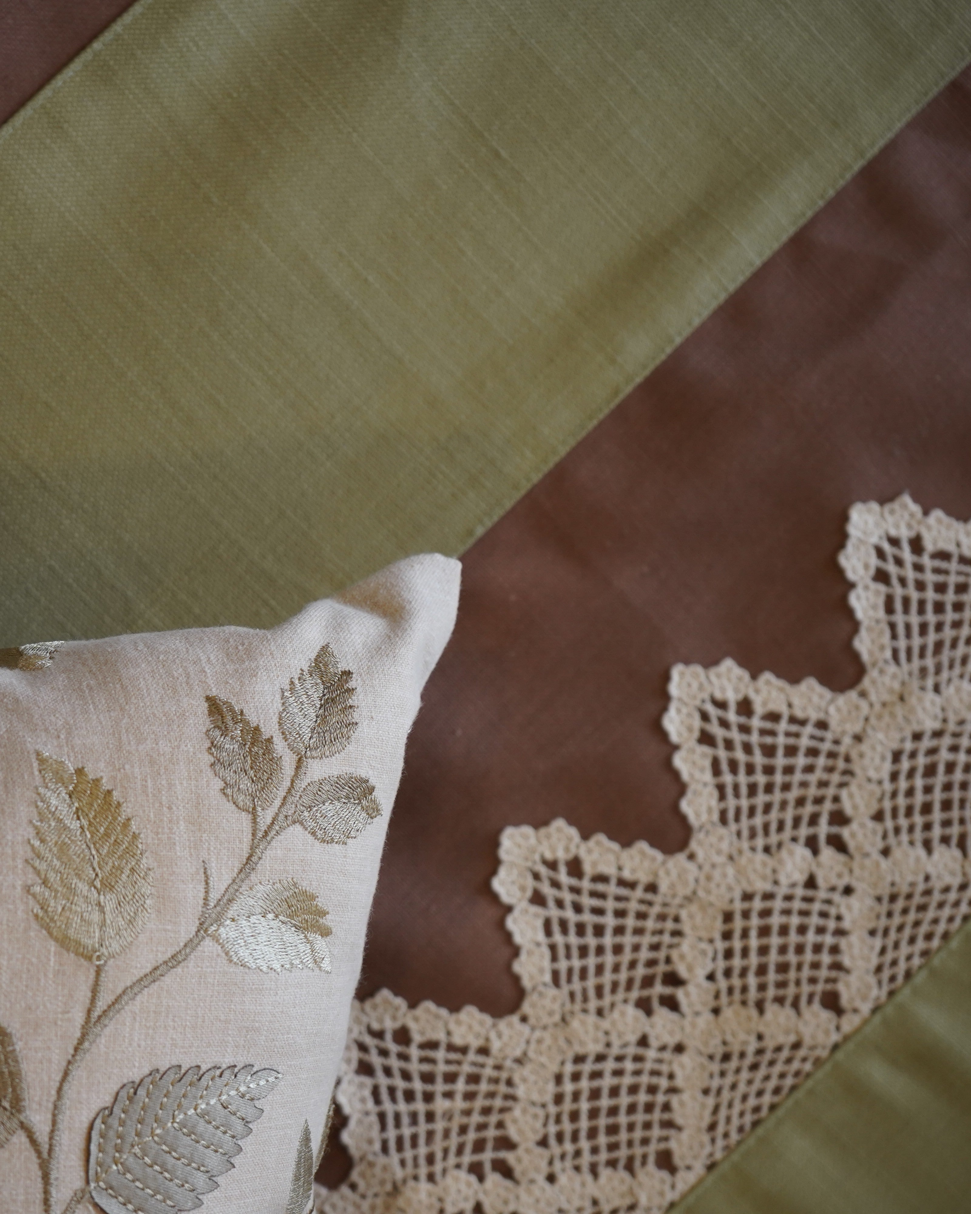 Sage Leaf Serenity Bedcover With 2 Cushion Covers