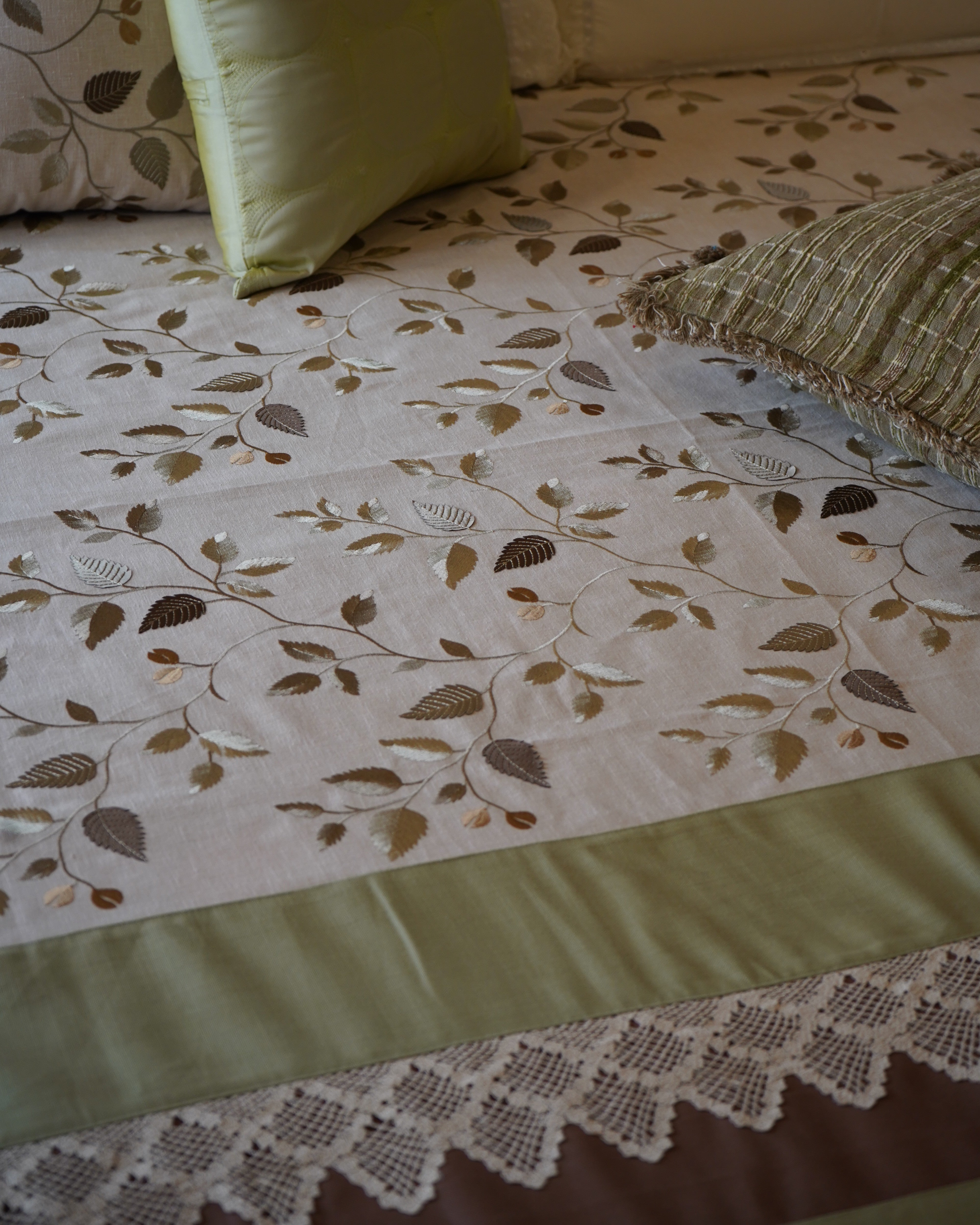 Sage Leaf Serenity Bedcover With 2 Cushion Covers