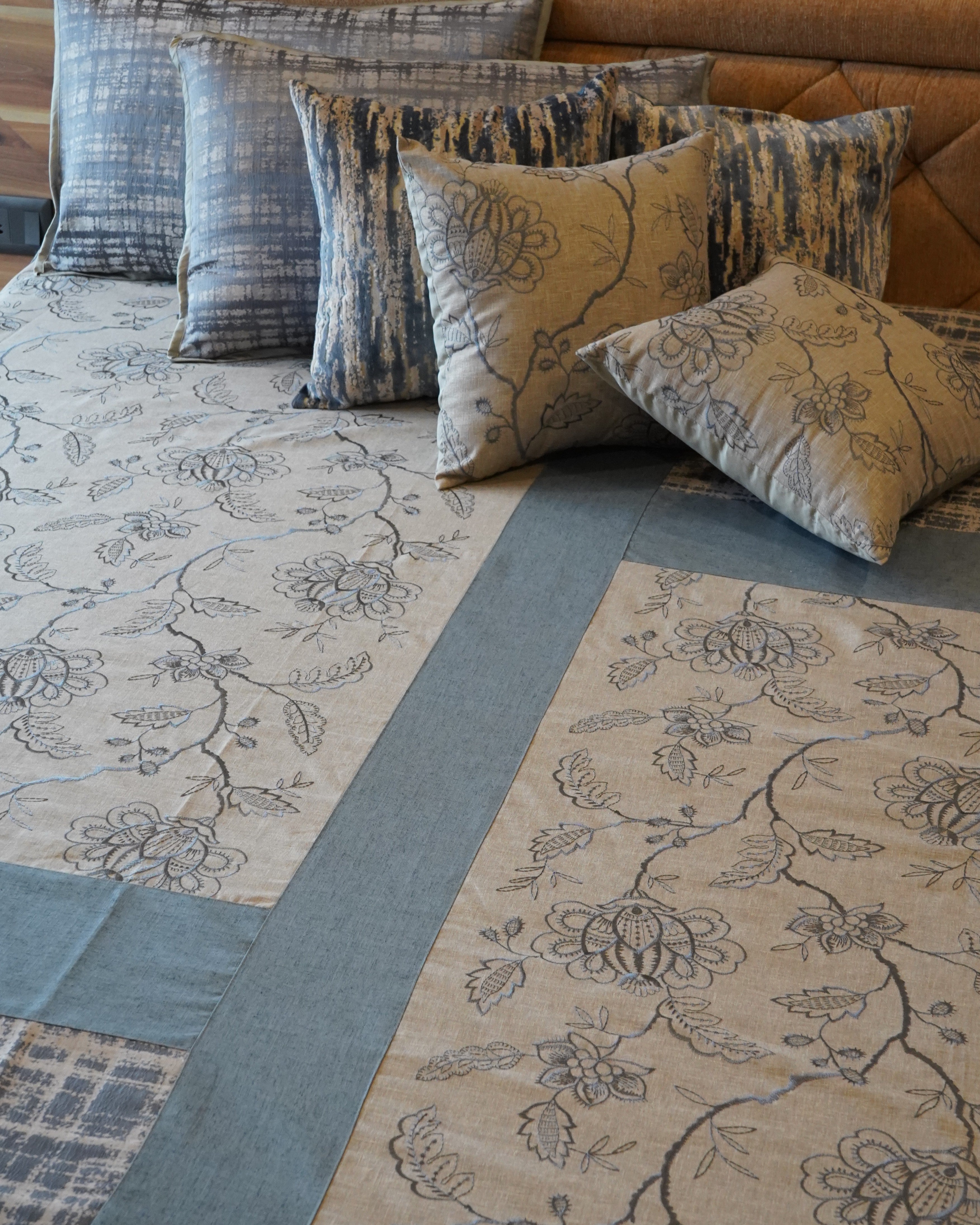 Blue Ivy Bedcover With 2 Pillow Covers