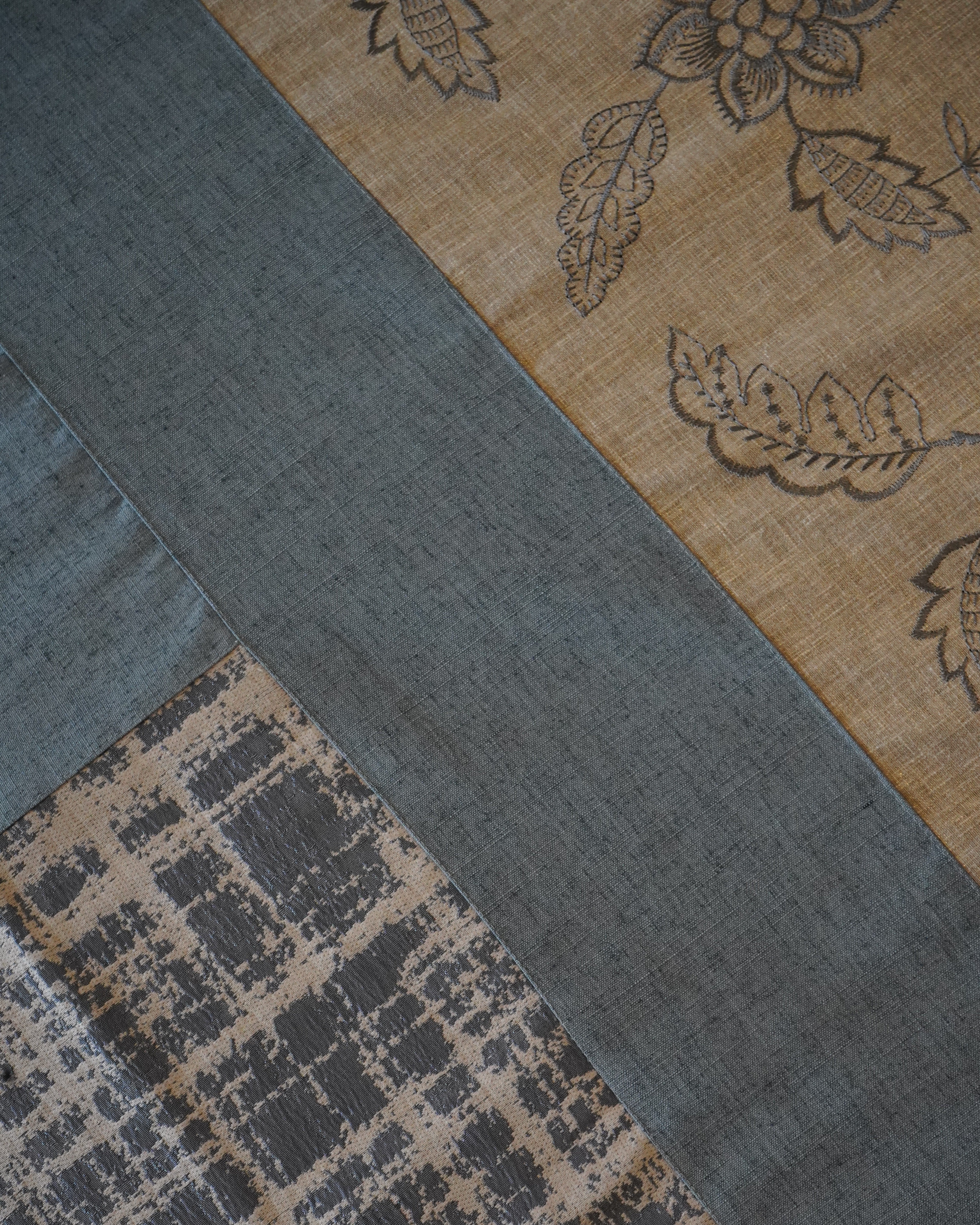 Blue Ivy Bedcover With 2 Pillow Covers