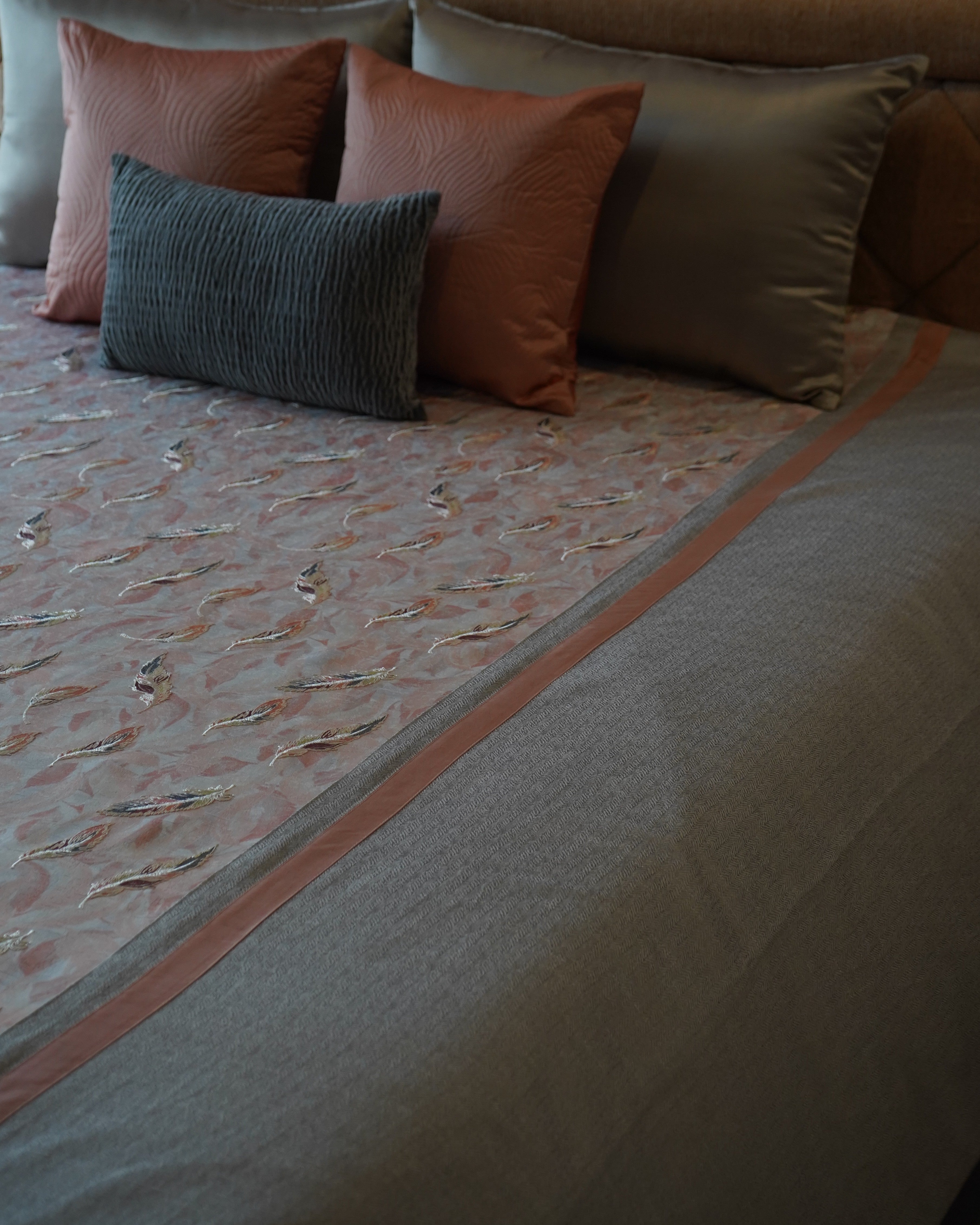 Peach Feather Bedcover With 2 Pillow Covers