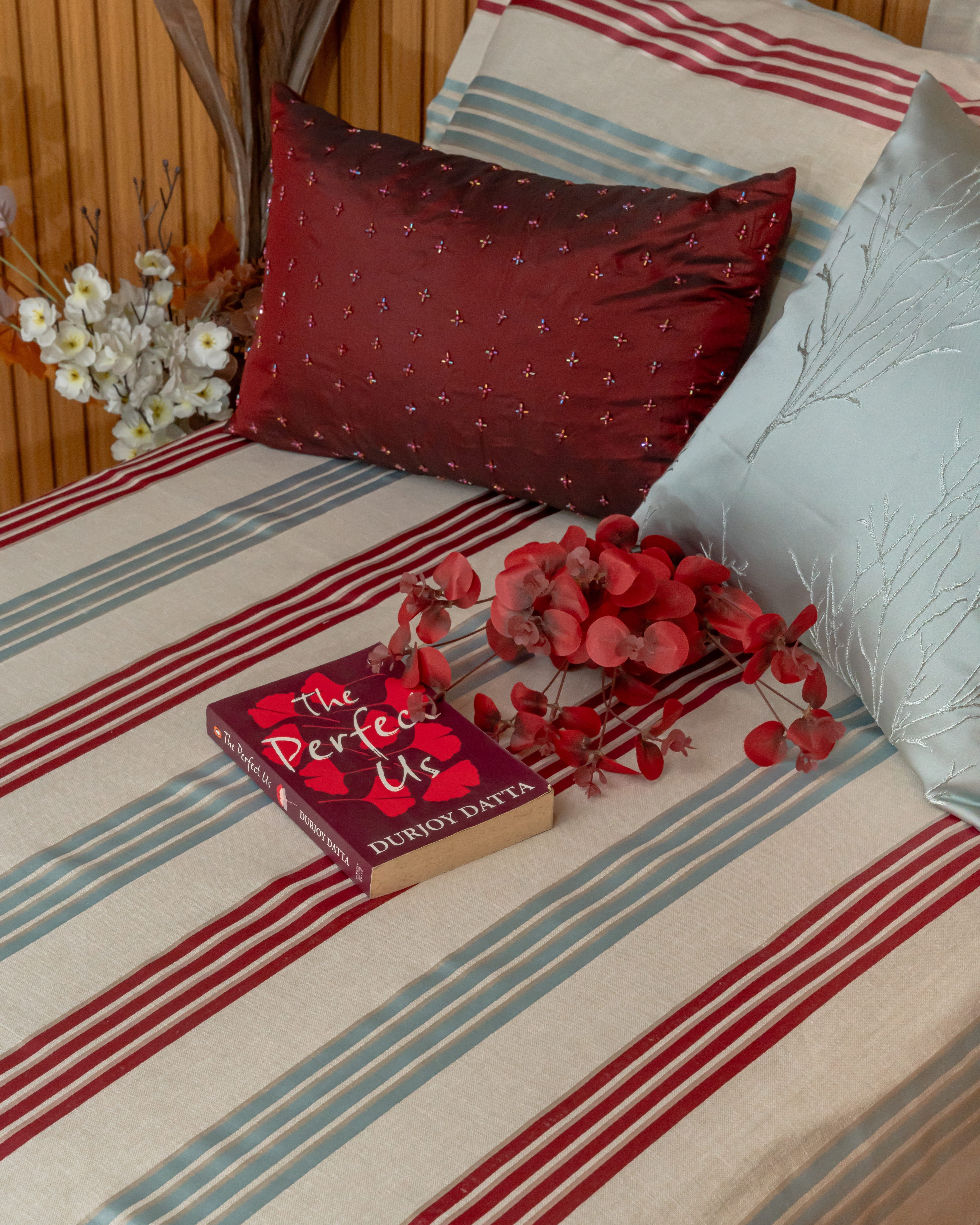 Stripescape – Red & Blue Bedcover with 2 Pillow Covers