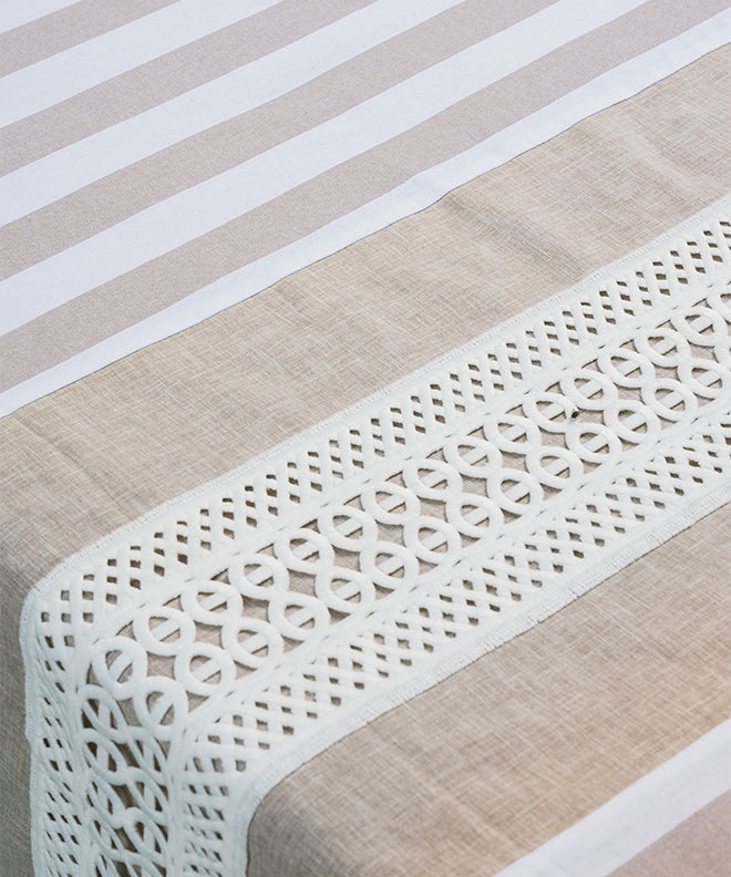 Sand & Soul – Calm Lines Bedcover With 2 Cushion Covers