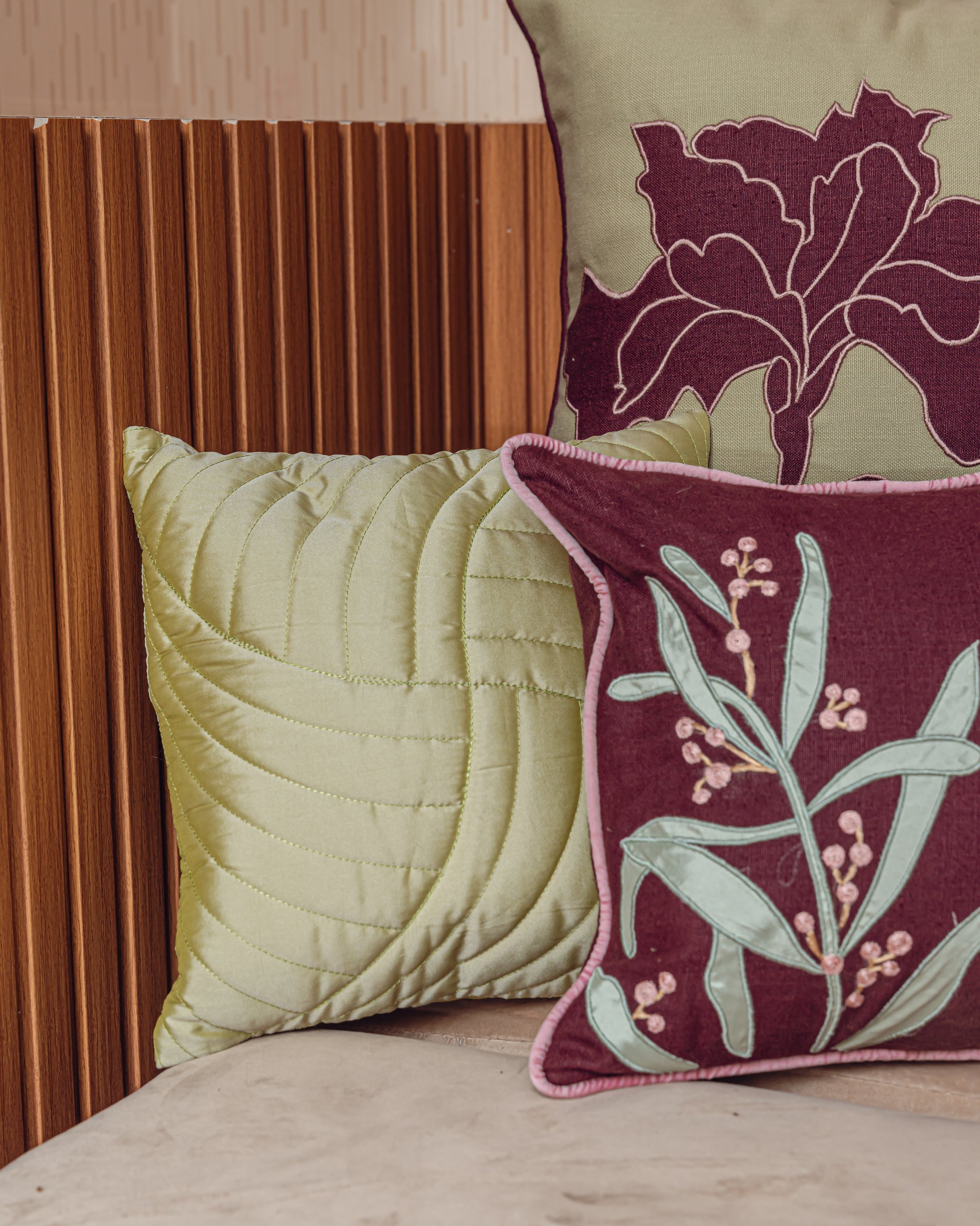 Gardenia Cushion Set of 5