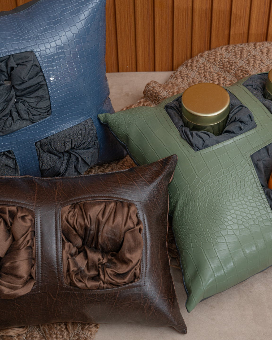 Lappy Snacky  – Multipurpose Cushion Tray for Snacks & Work | Perfect Gift!