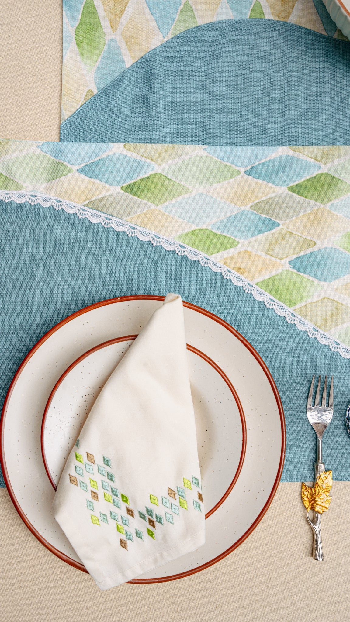 Mosaic Watercolor Tablescape Gift Set