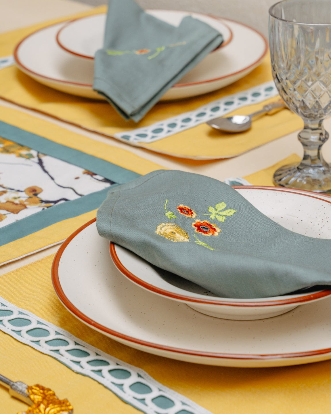 Wildflower Tablescape Full Set