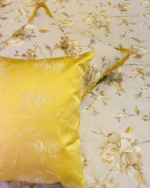 Dandelions Bedcover With 2 Embroidered Cushions