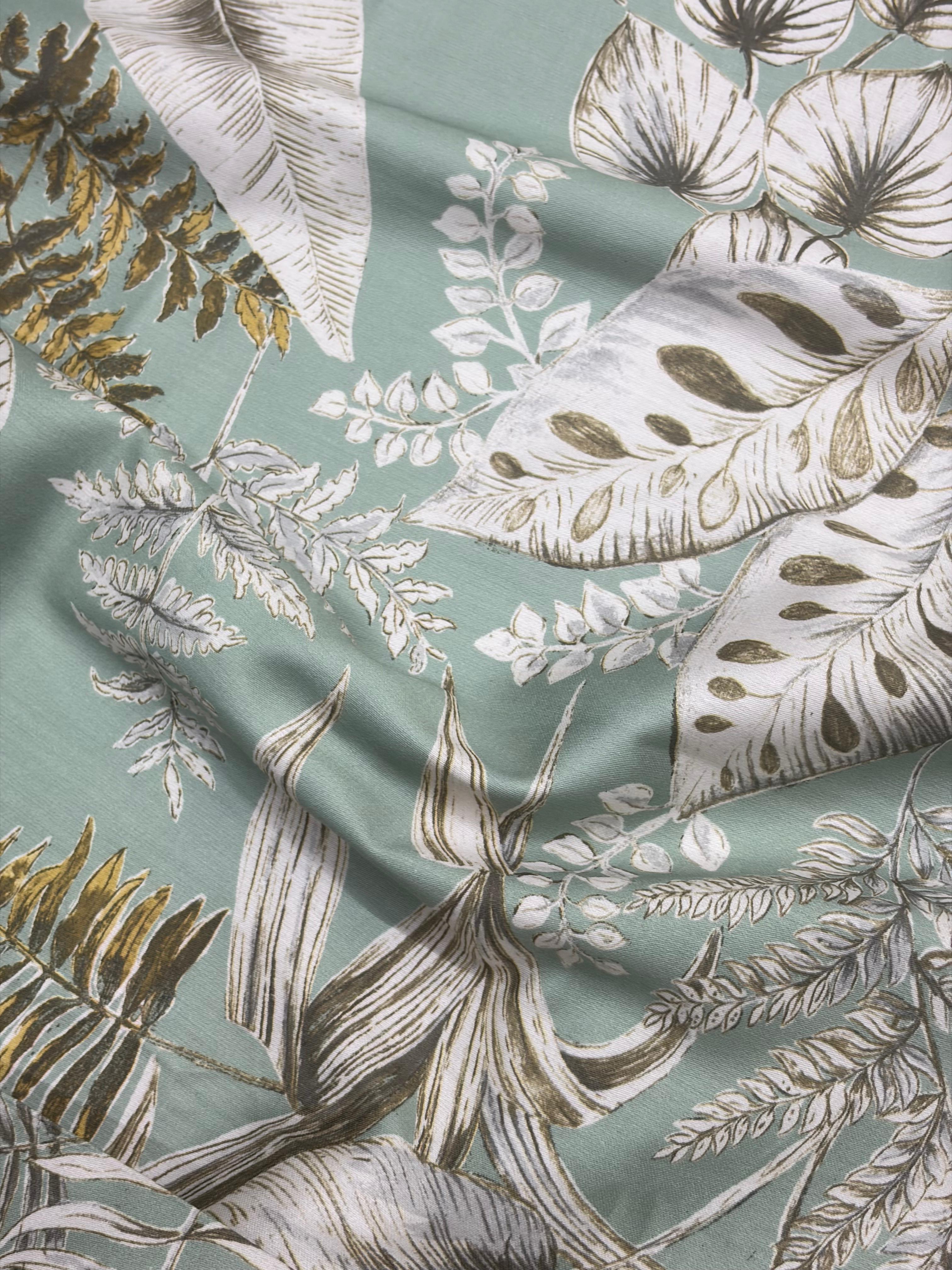 Foliage Bedsheet with 2 Laced Pillow Covers