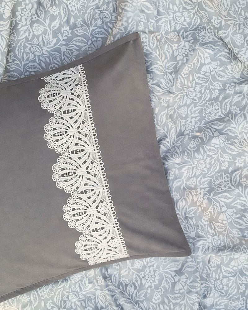 Grey Floral Bedsheet with 2 Pillow Covers