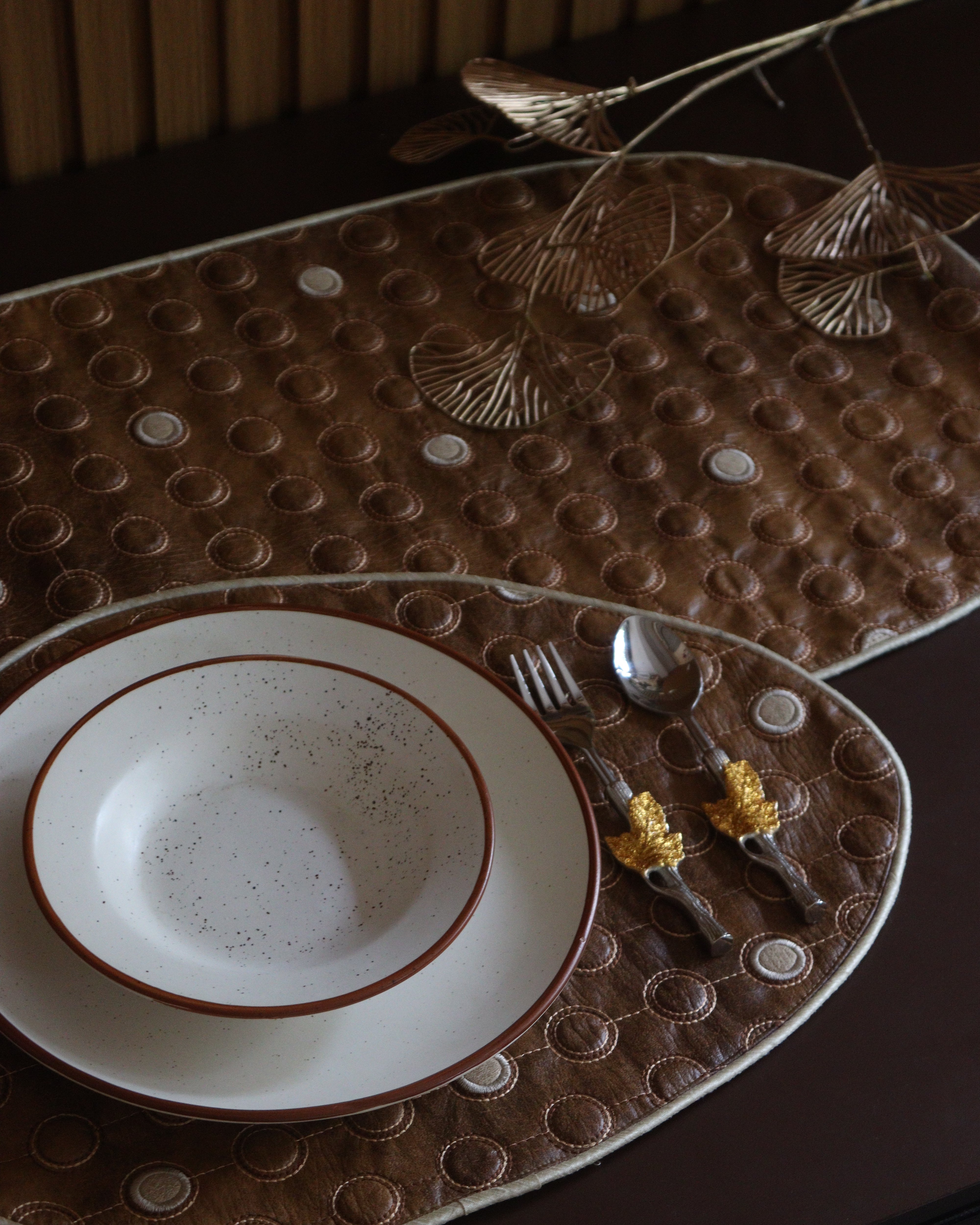 Cinnamon Leather Table Runner and Mat Set