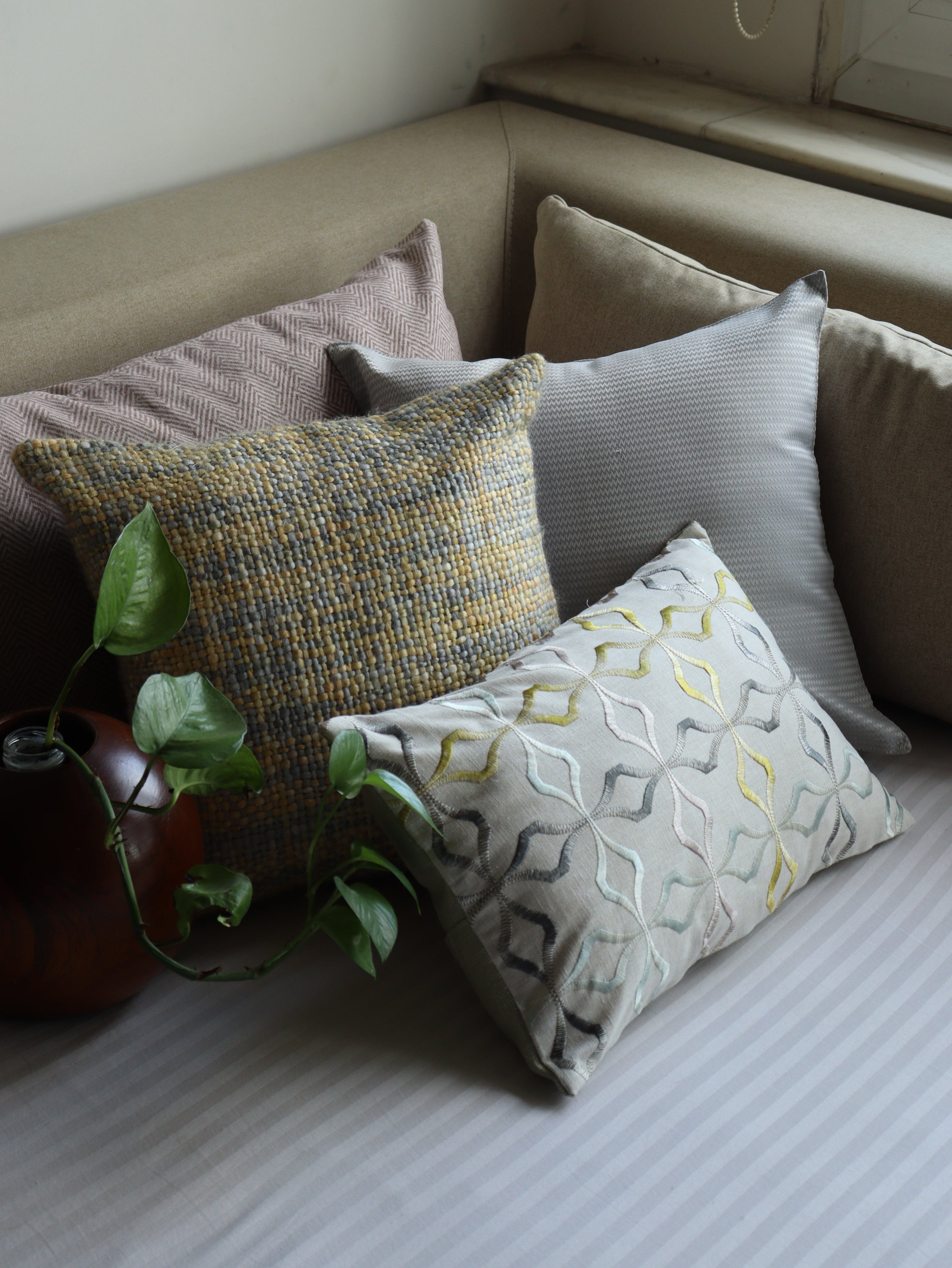 Serene Cushion Set of 3