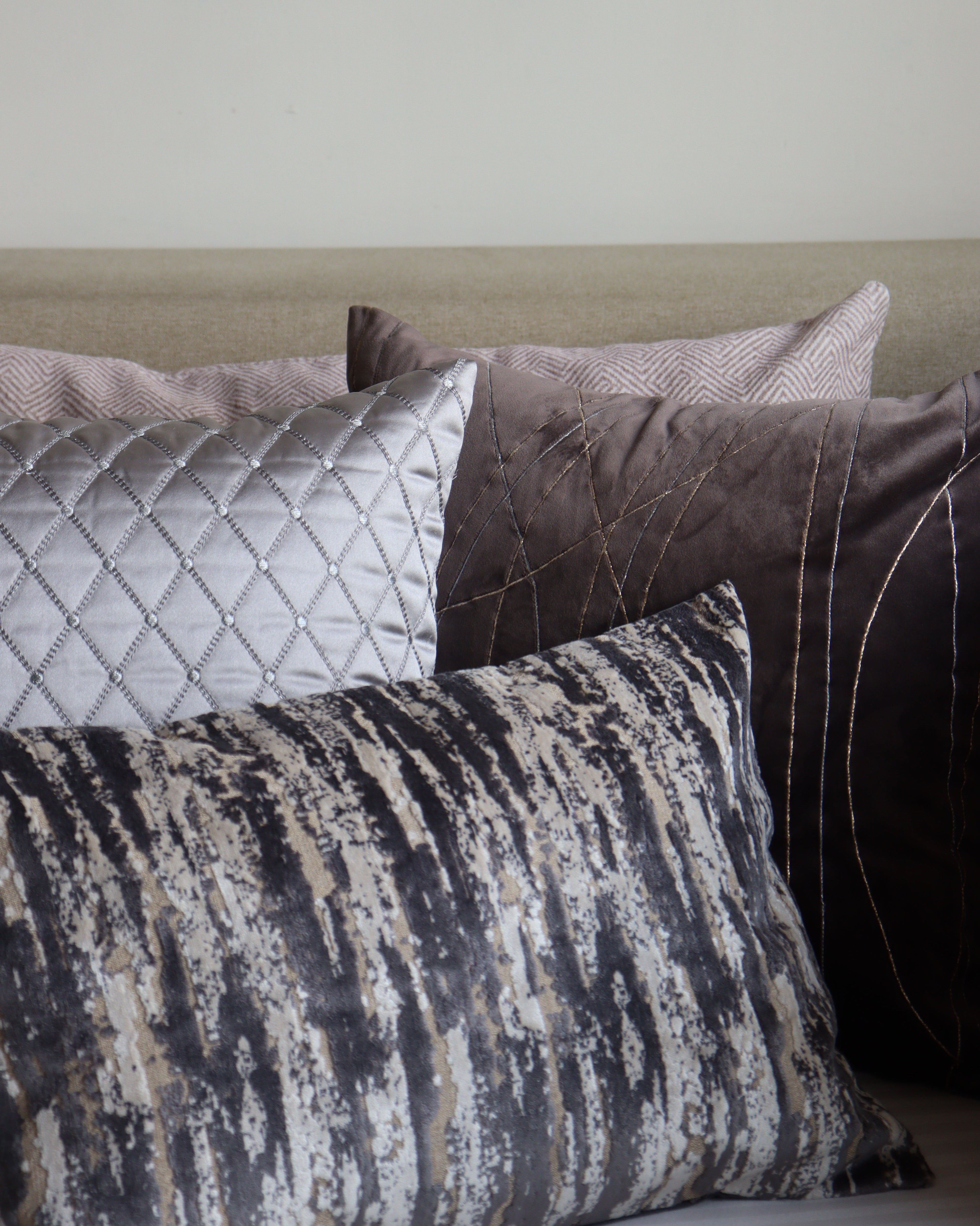 Slate Luxe Cushion Set of 3