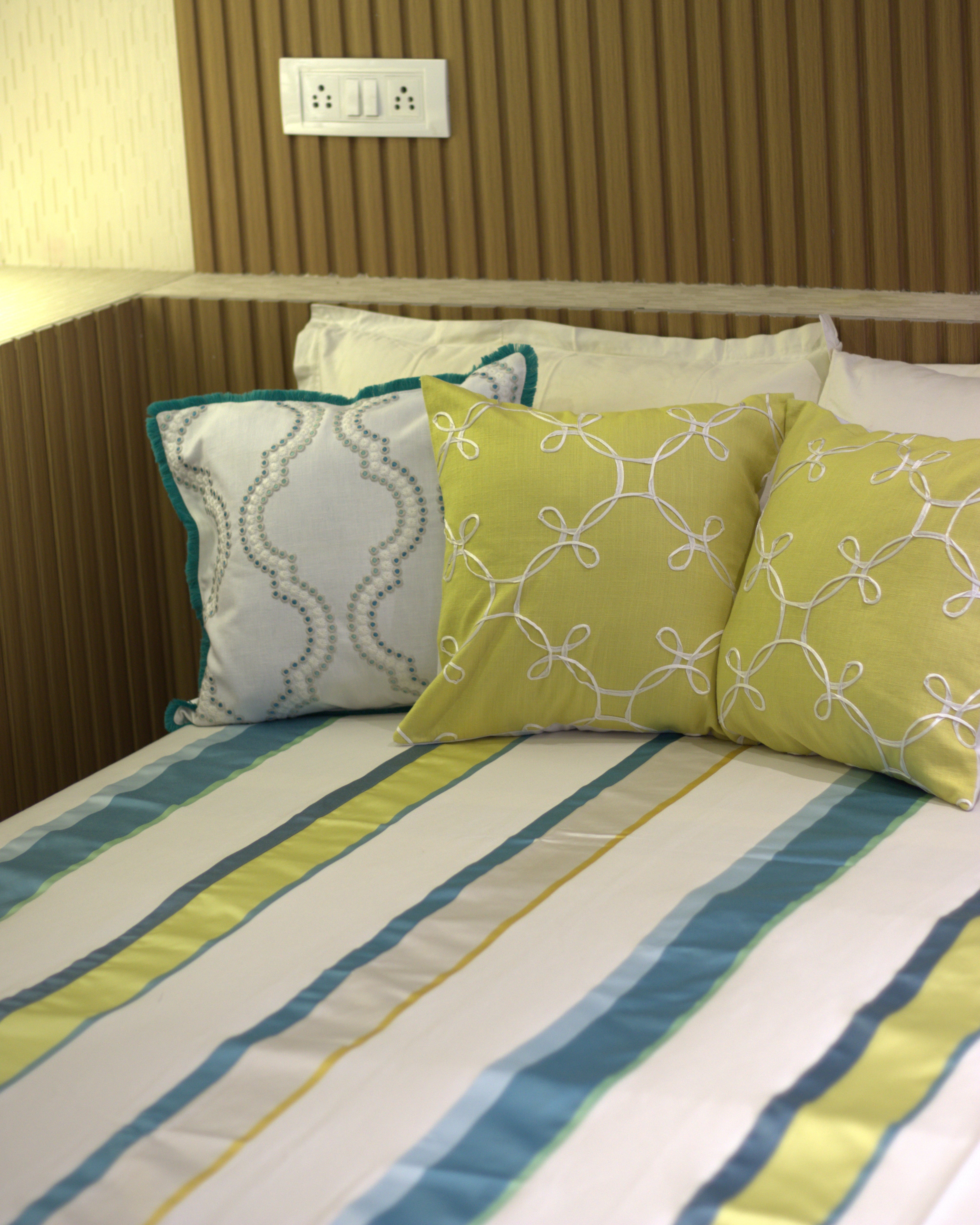 Stripescape – Green & Teal Bedcover with  2 Pillow Covers