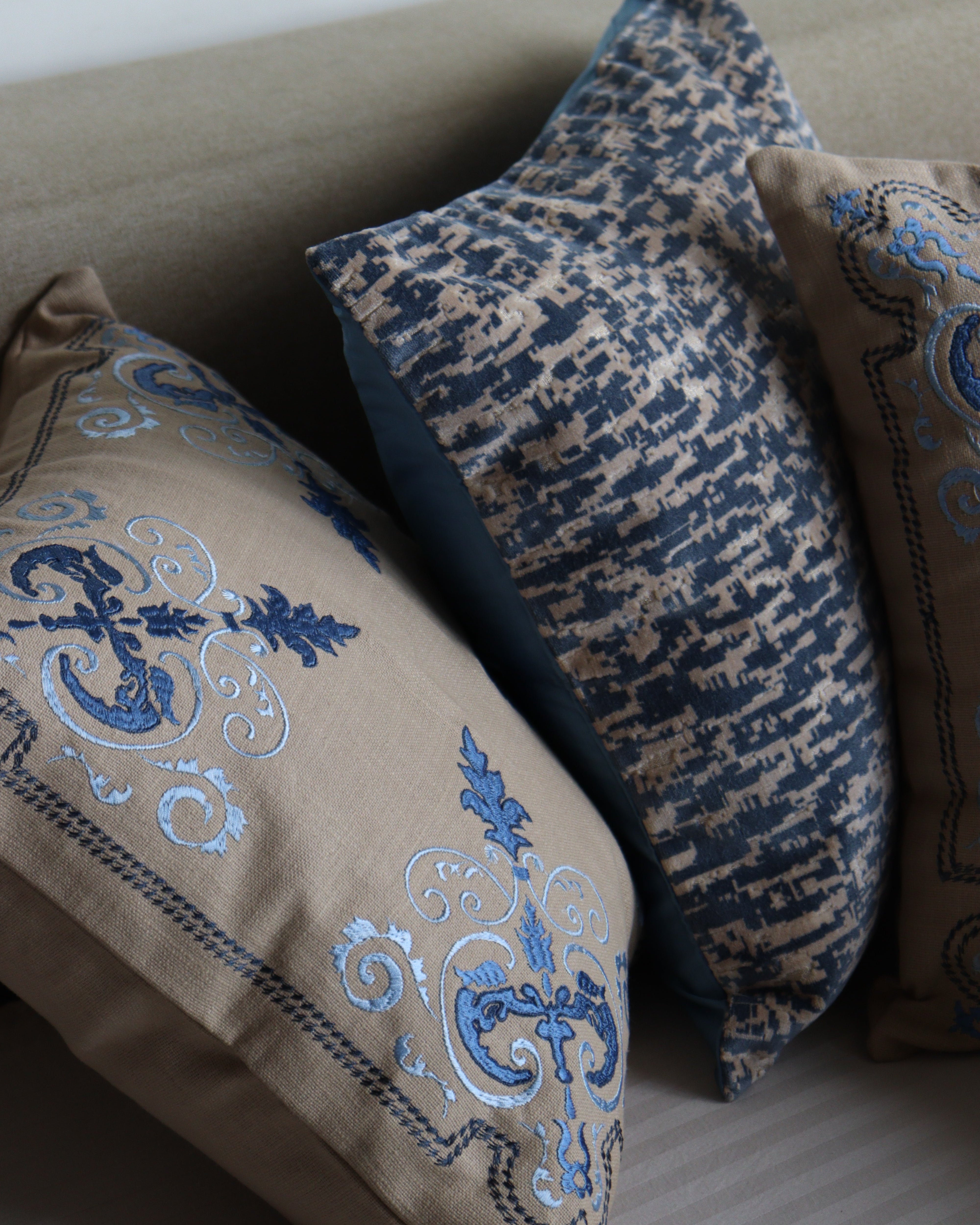 Blue Pottery Cushion Set of 4