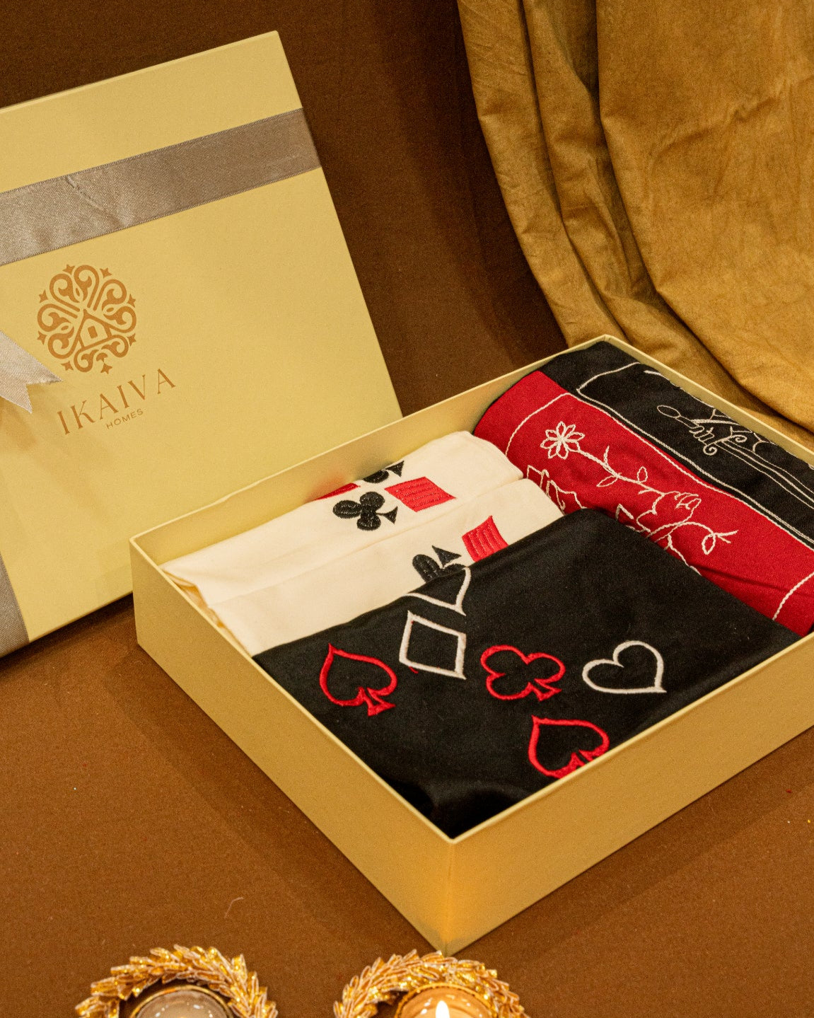 Poker Tablescape Gift Set