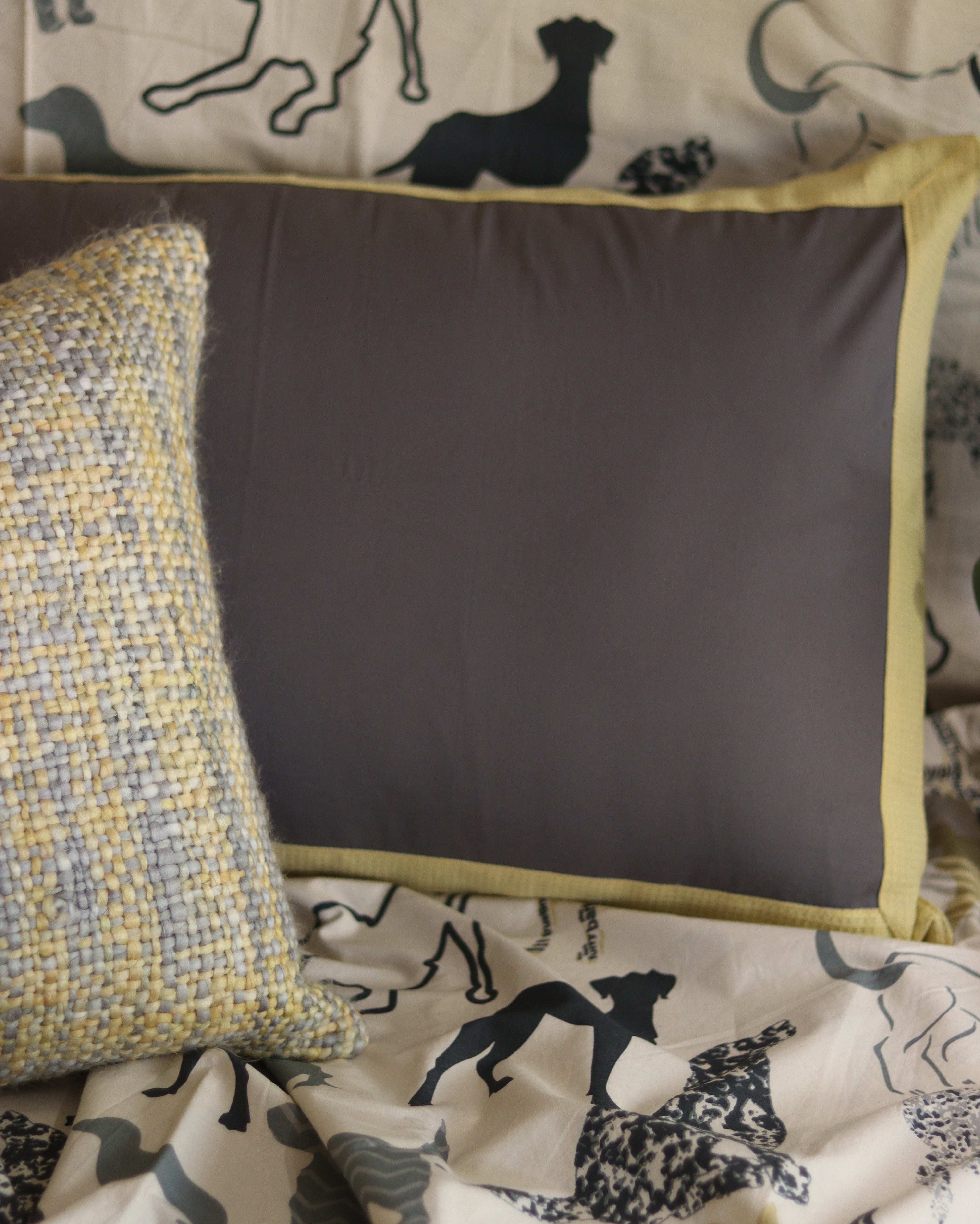 Pawfect Dreams Bedsheet With 2 Pillow Covers