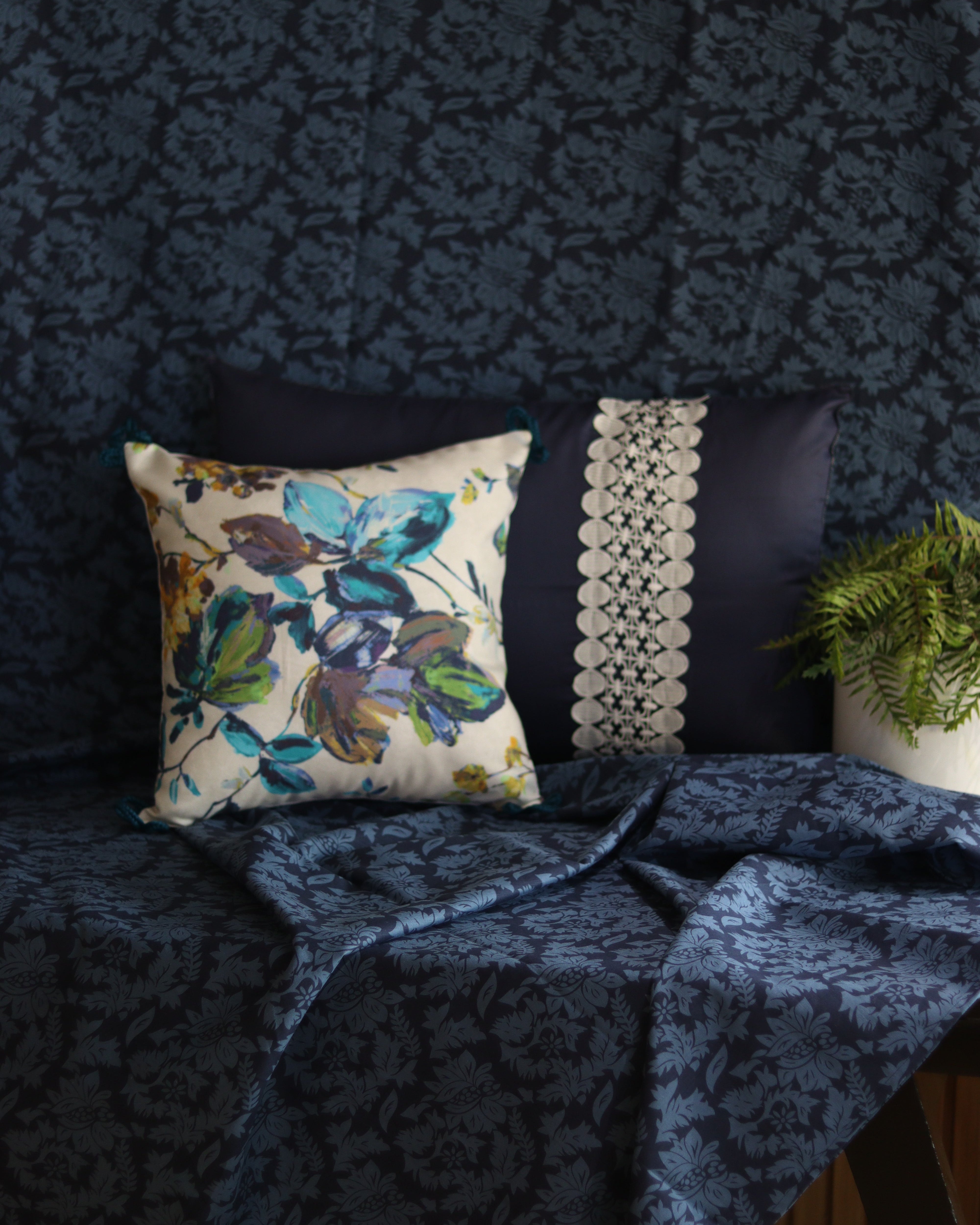 Indigo Muse Bedsheet With 2 Pillow Laced Covers