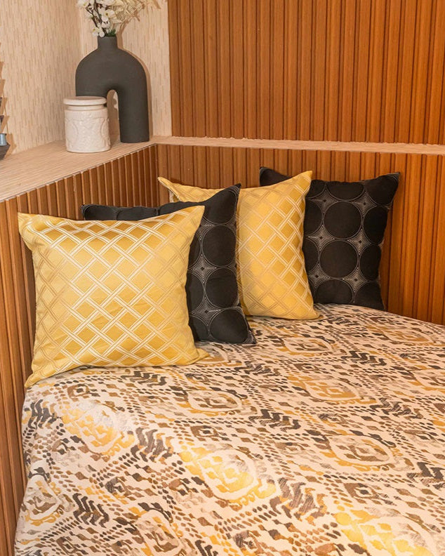 Ikkat On Jacqard Bedcover With 2 Cushions