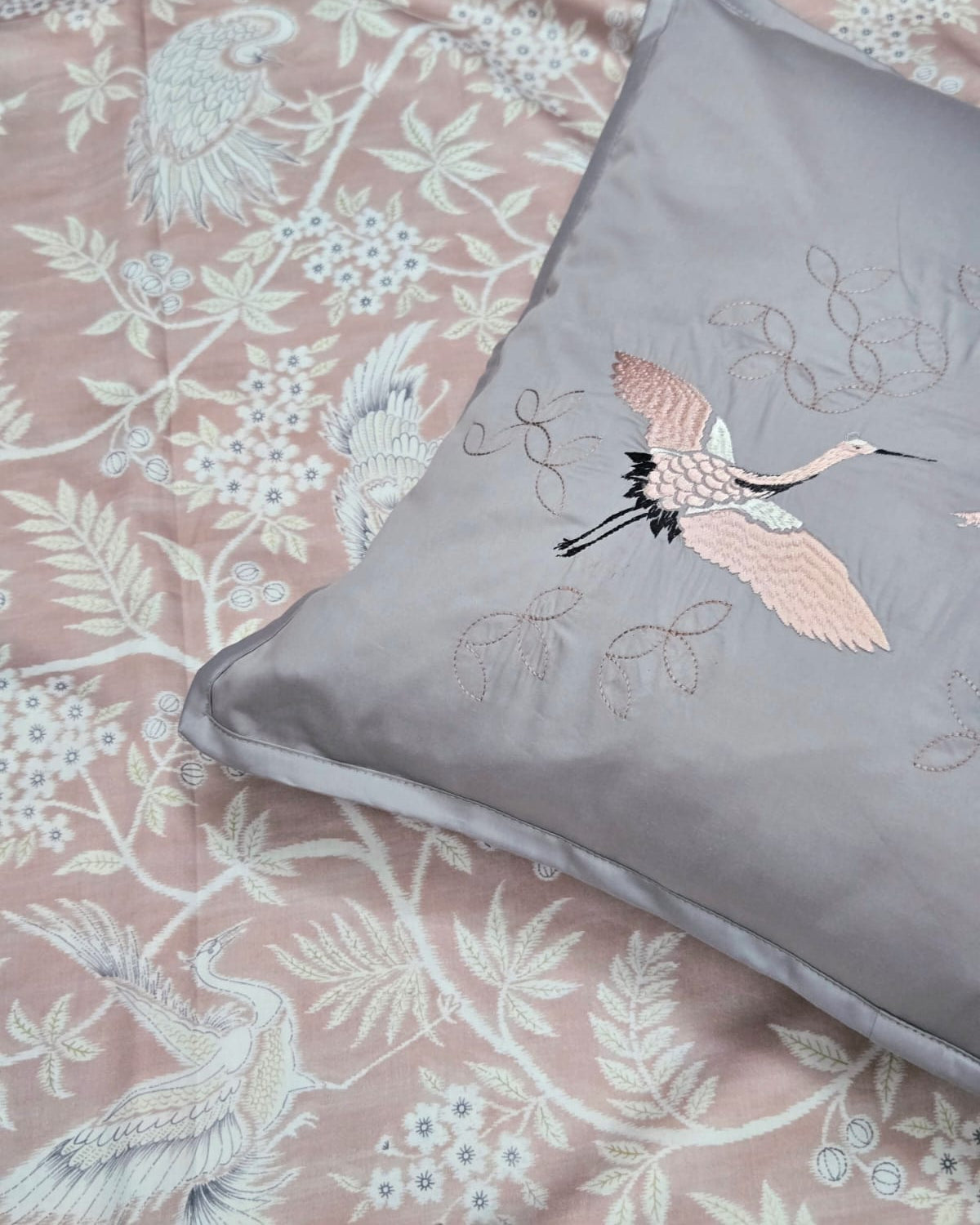 Japanese Crane Bedsheet with 2 Pillow Covers