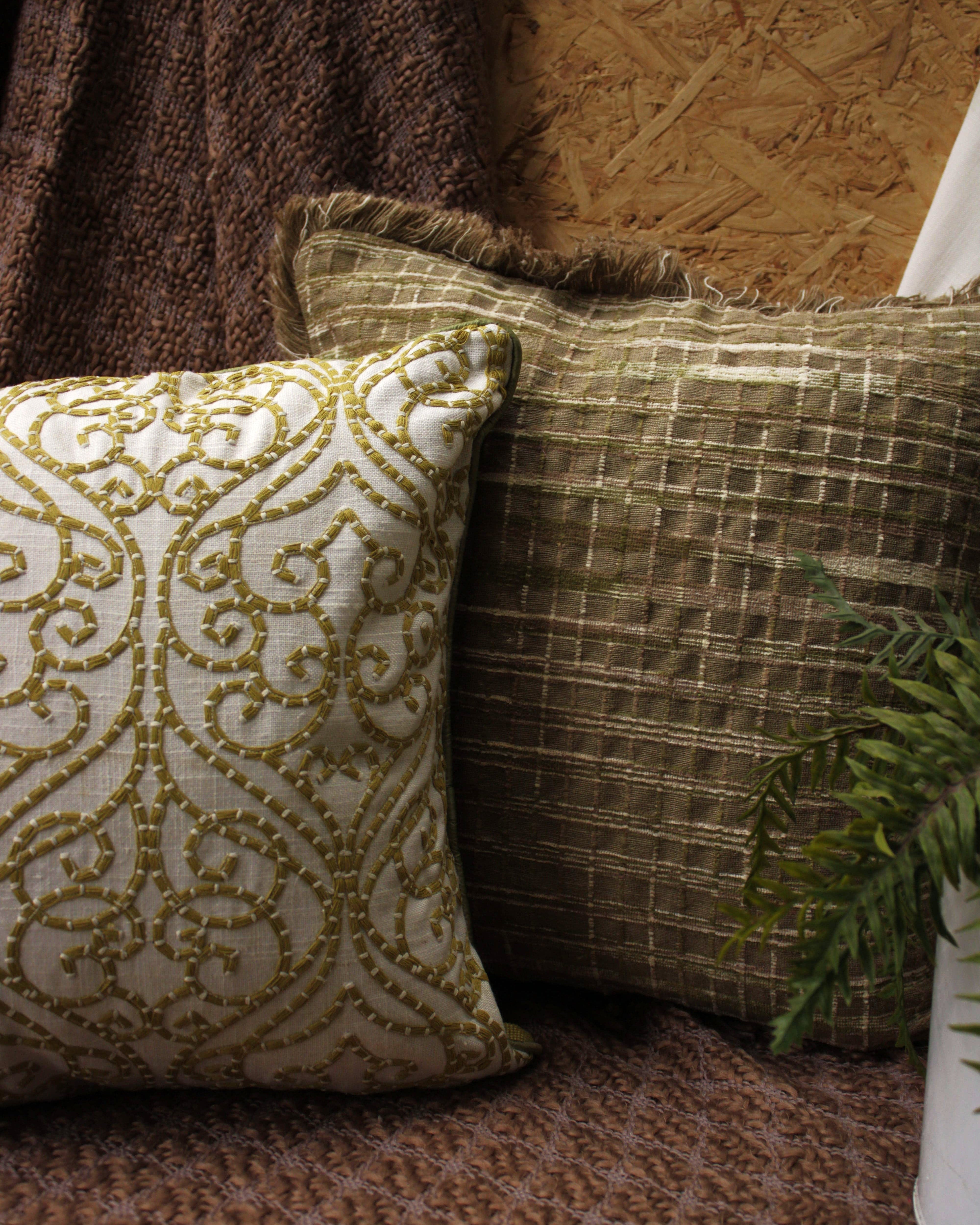 Verdant Threads Cushion