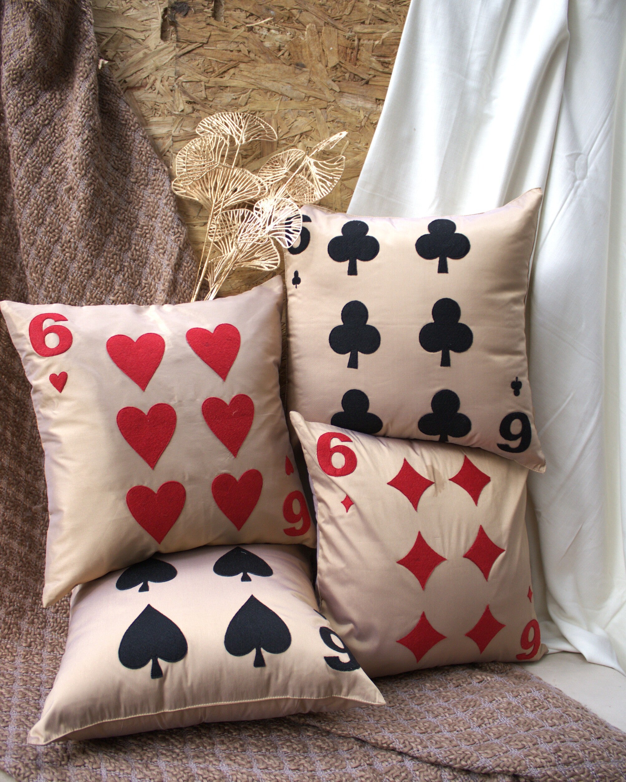 Royal Deck Cushion Set of 4
