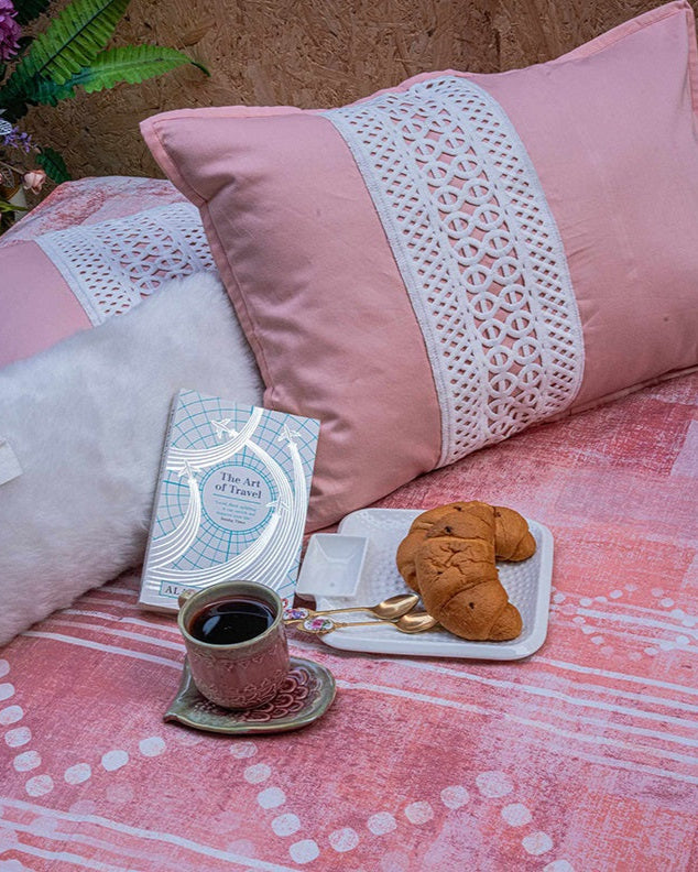 Pink Skies Bedsheet With 2 Lace Pillow Covers