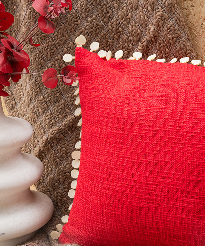 Cushion With Balloon Lace