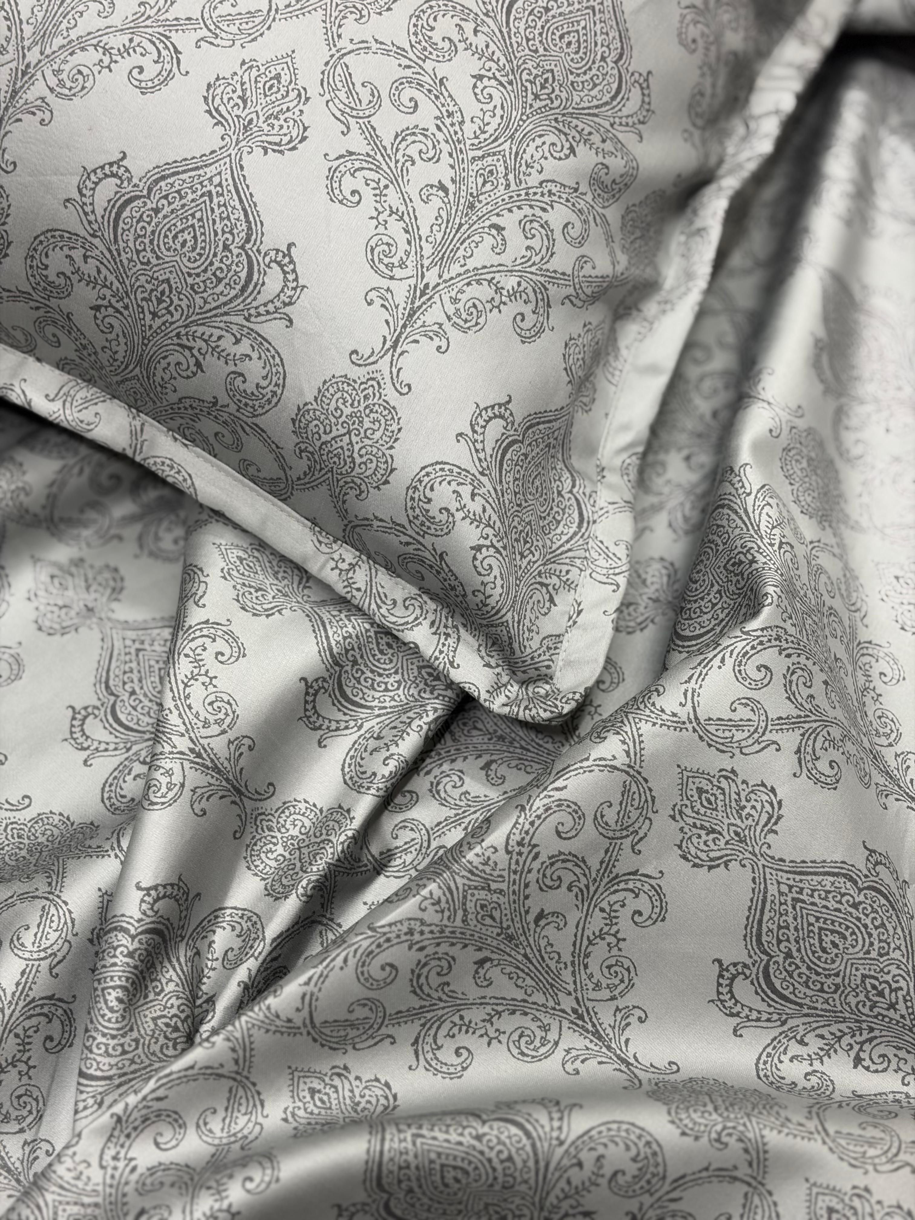 Regal Grey Bedsheet with 2 Pillow Covers