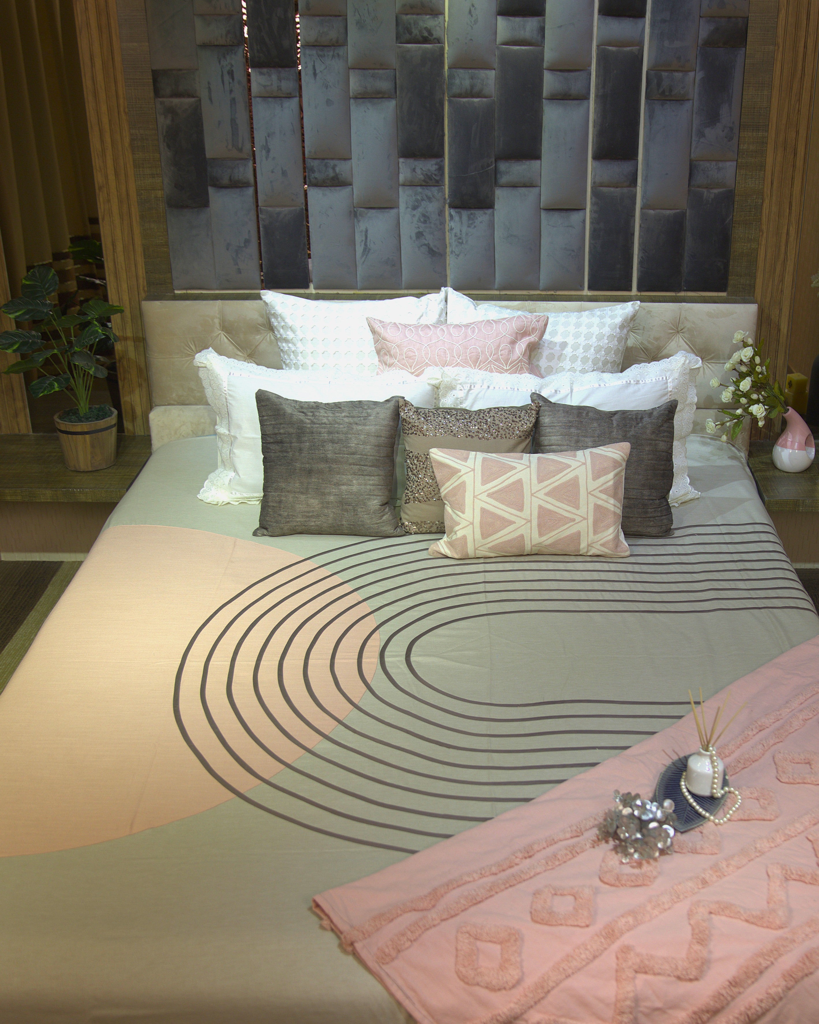 Aurora Peach Bedcover With 2 Cushion Covers