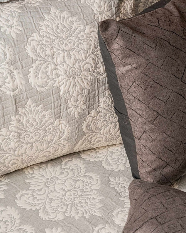 Traditional Weave Reversible Quilt