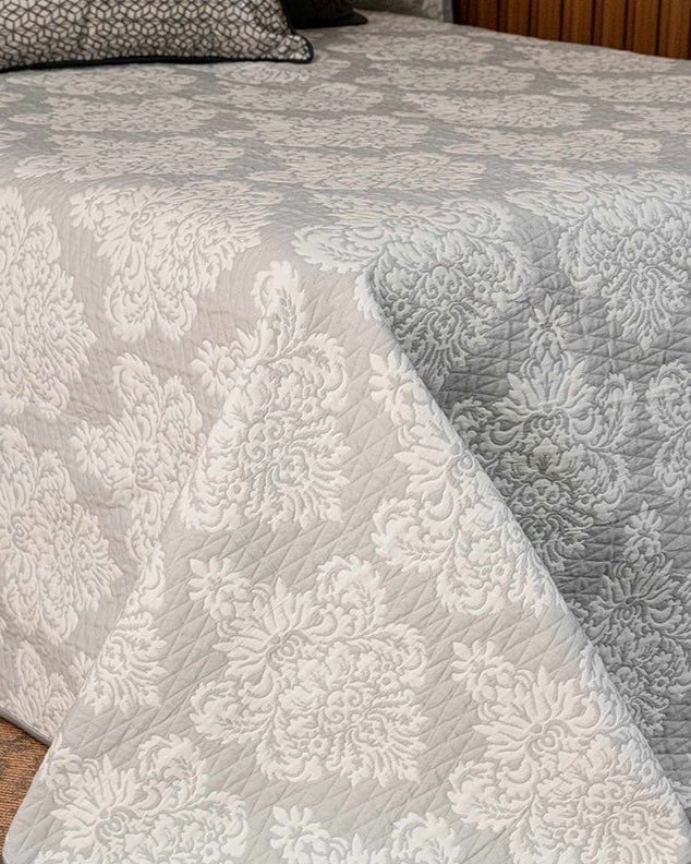 Traditional Weave Reversible Quilt