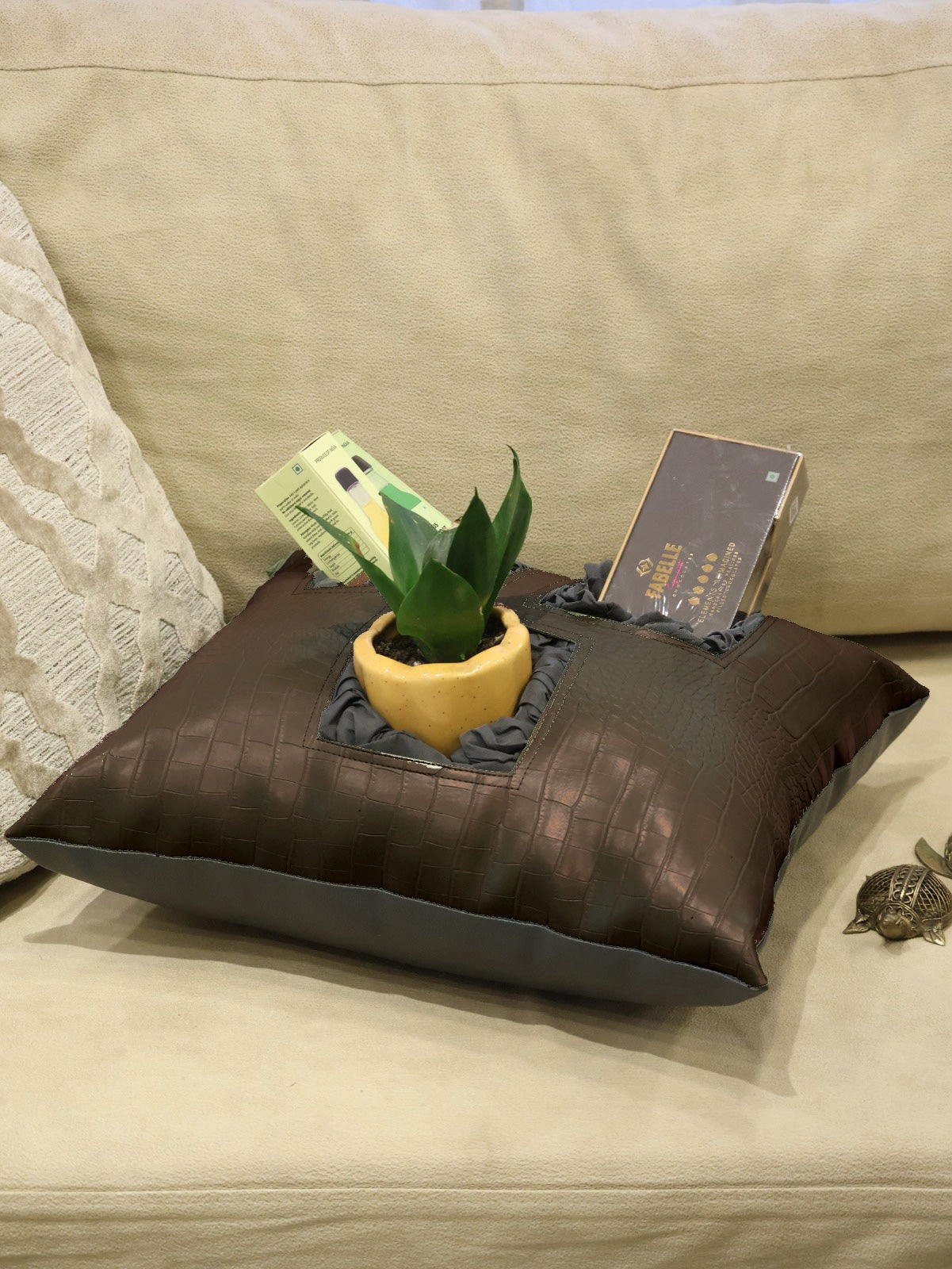 Lappy Snacky  – Multipurpose Cushion Tray for Snacks & Work | Perfect Gift!