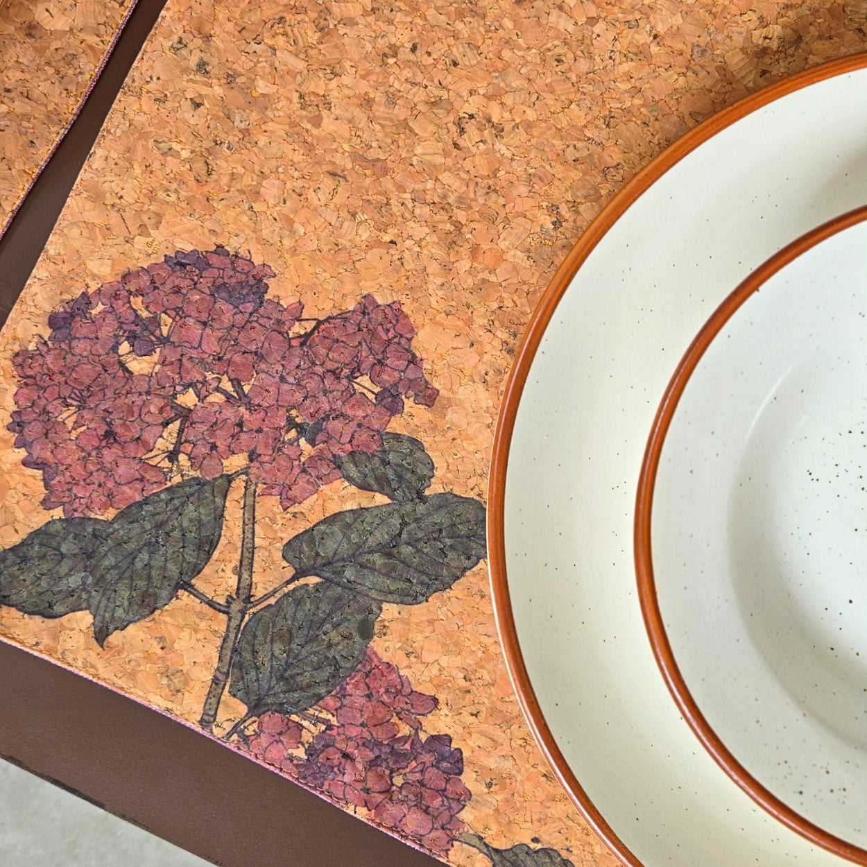 Cork Hydrangeas Table Runner