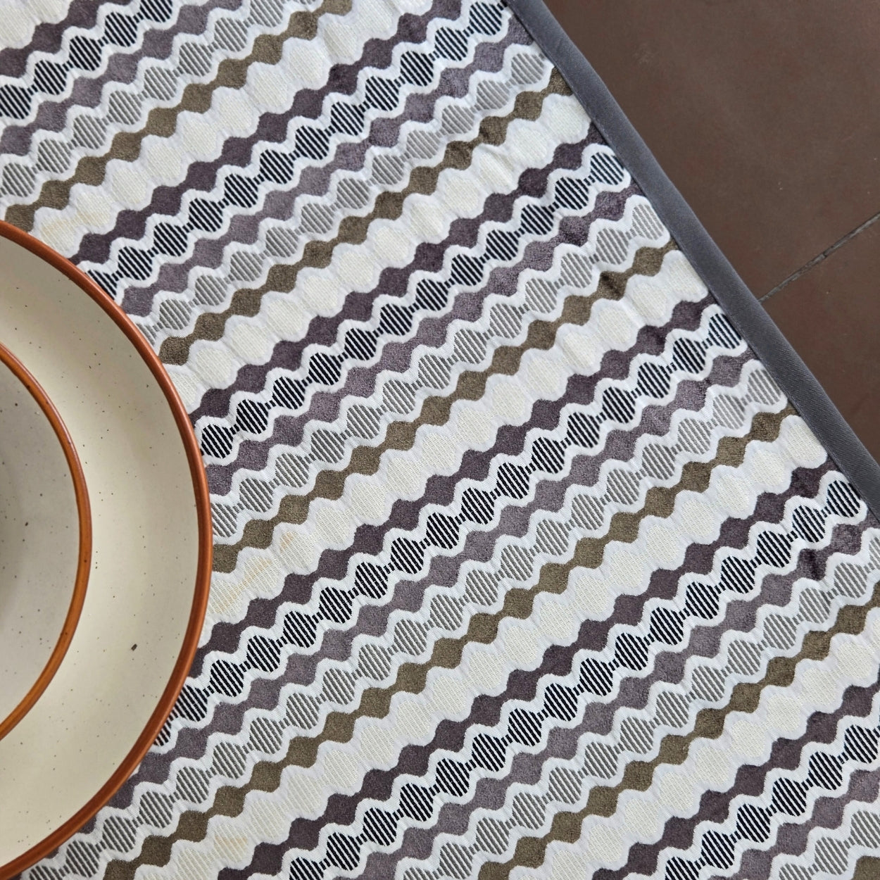 Olive Wave Table Runner