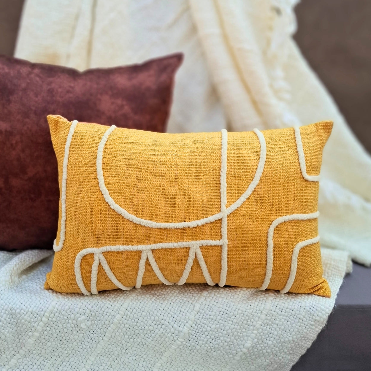 Tufted Tweed Lumbar Cushion